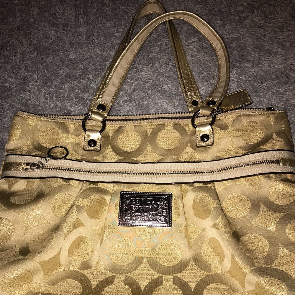 Authentic COACH PURSE